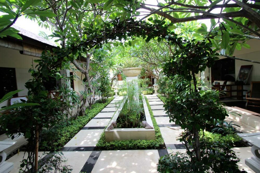 Hotel Bali Lovina Frangipani Beach Villa Resort