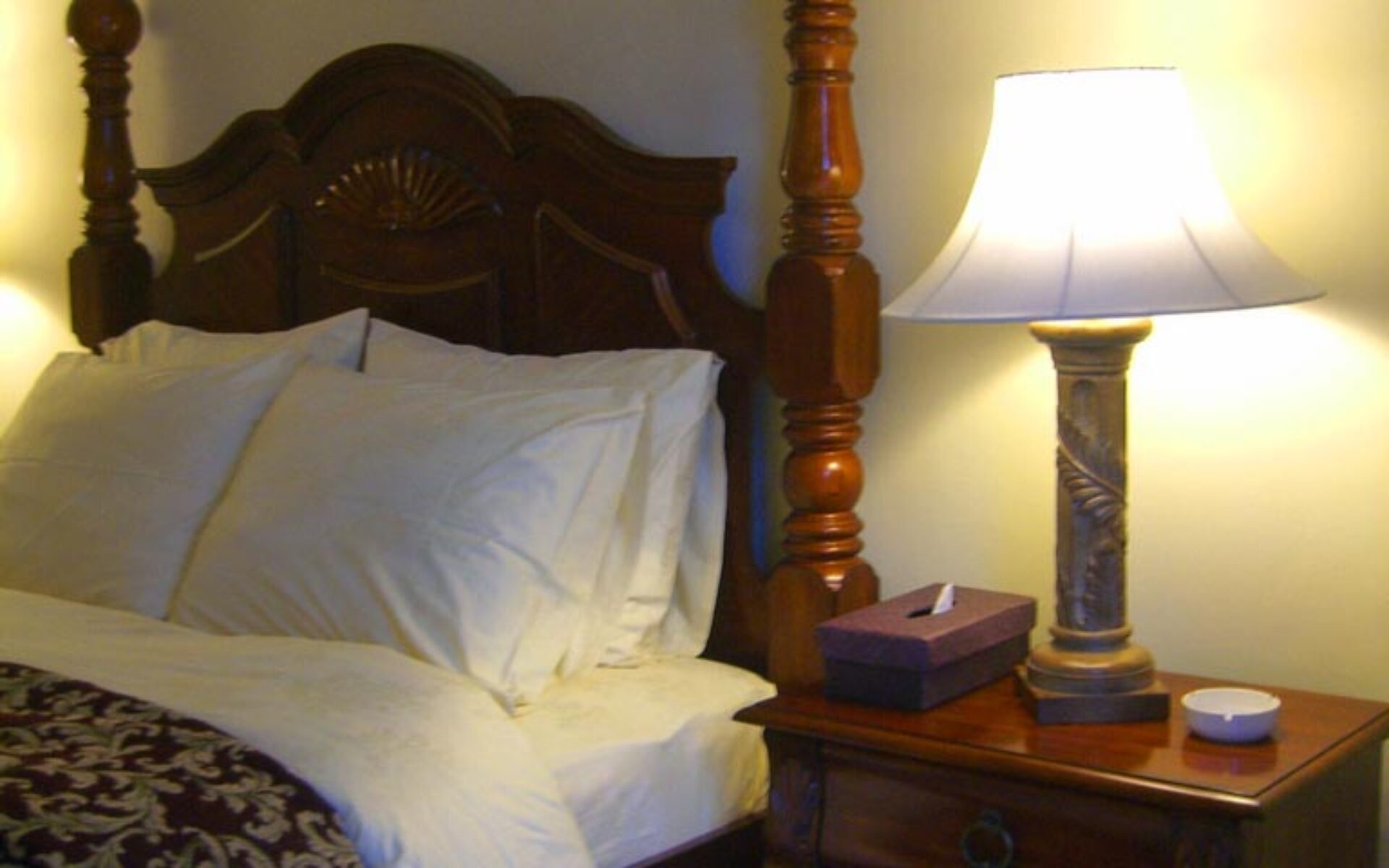 Hotel Indonesie Rondreis Vakantie Java Borobudur Yogyakarta Saraswati Hotel