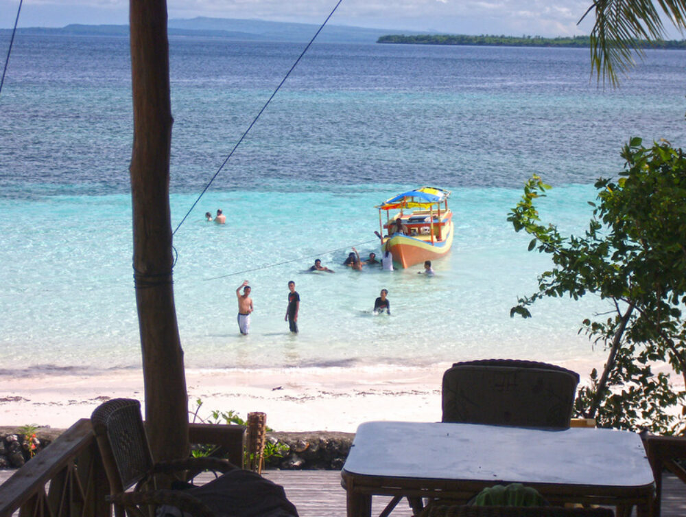 Hotel Indonesie Sulawesi Rondreis Vakantie Bira Bara Beach bungalows