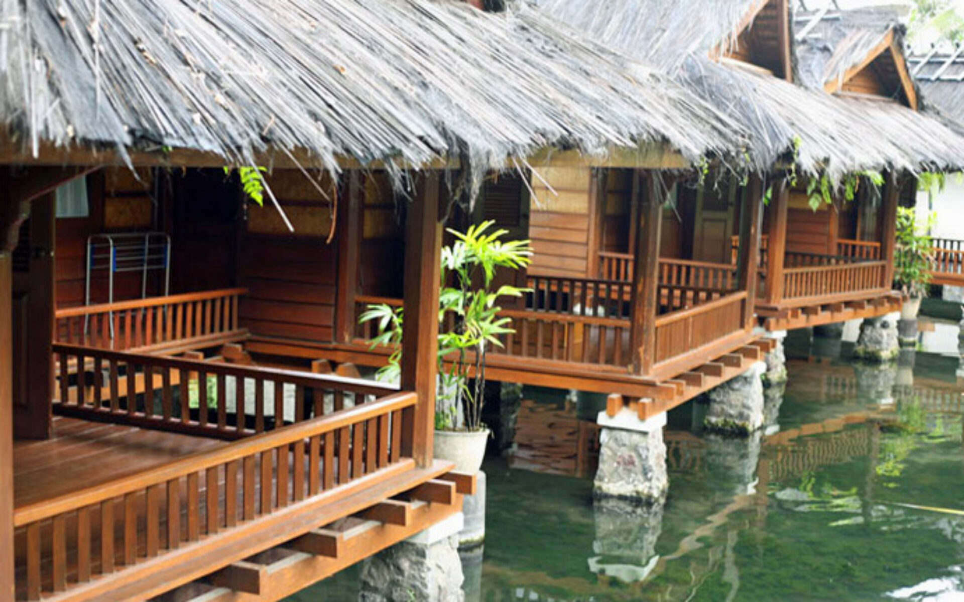 Hotel Java Garut Rondreis Vakantie Kampung Sumber Alam