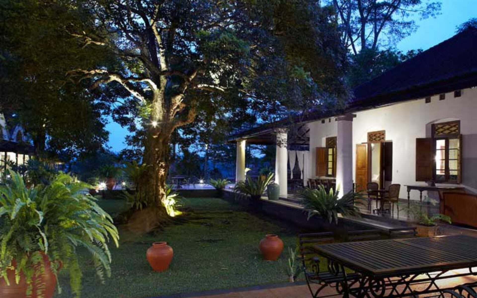 Hotel Java Magelang Mesastila Plantation