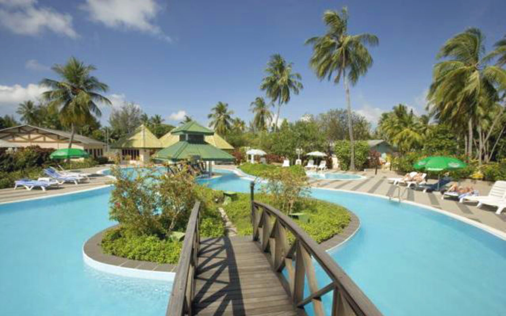 Hotel Malediven strandvakantie Equator Village Resort