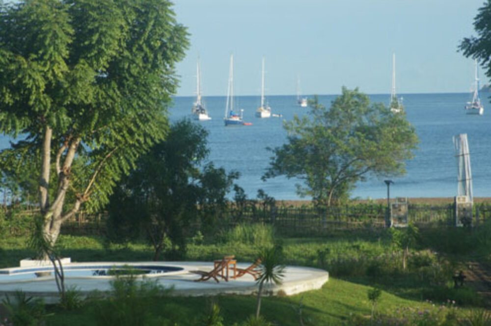 Hotel Soenda Eilanden Flores Labuan Bajo Puri Sari Beach Hotel