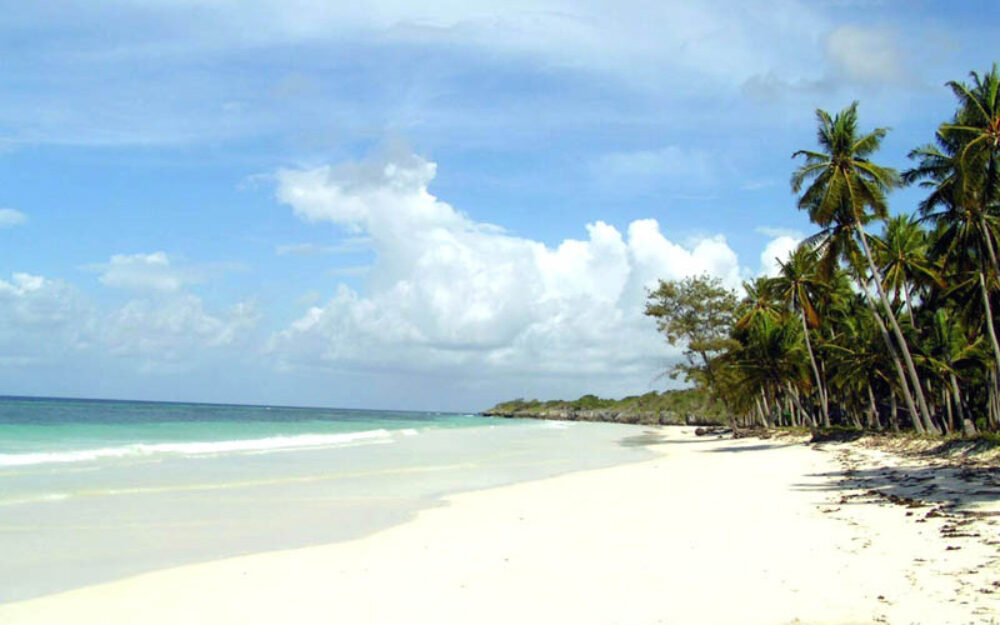 Hotel Sulawesi Bira Anda Beach hotel