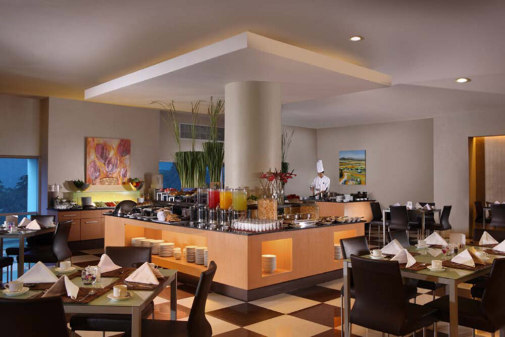 Hotel Sulawesi Makassar Hotel Santika Makassar