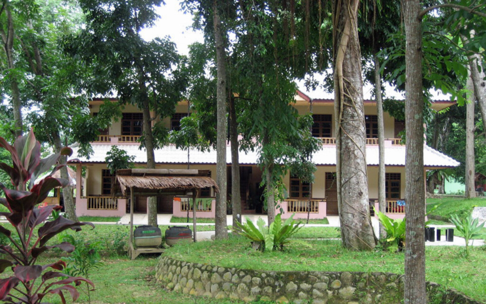 Hotel Sumatra Gunung Leuser Bukit Lawang Cottages Resort