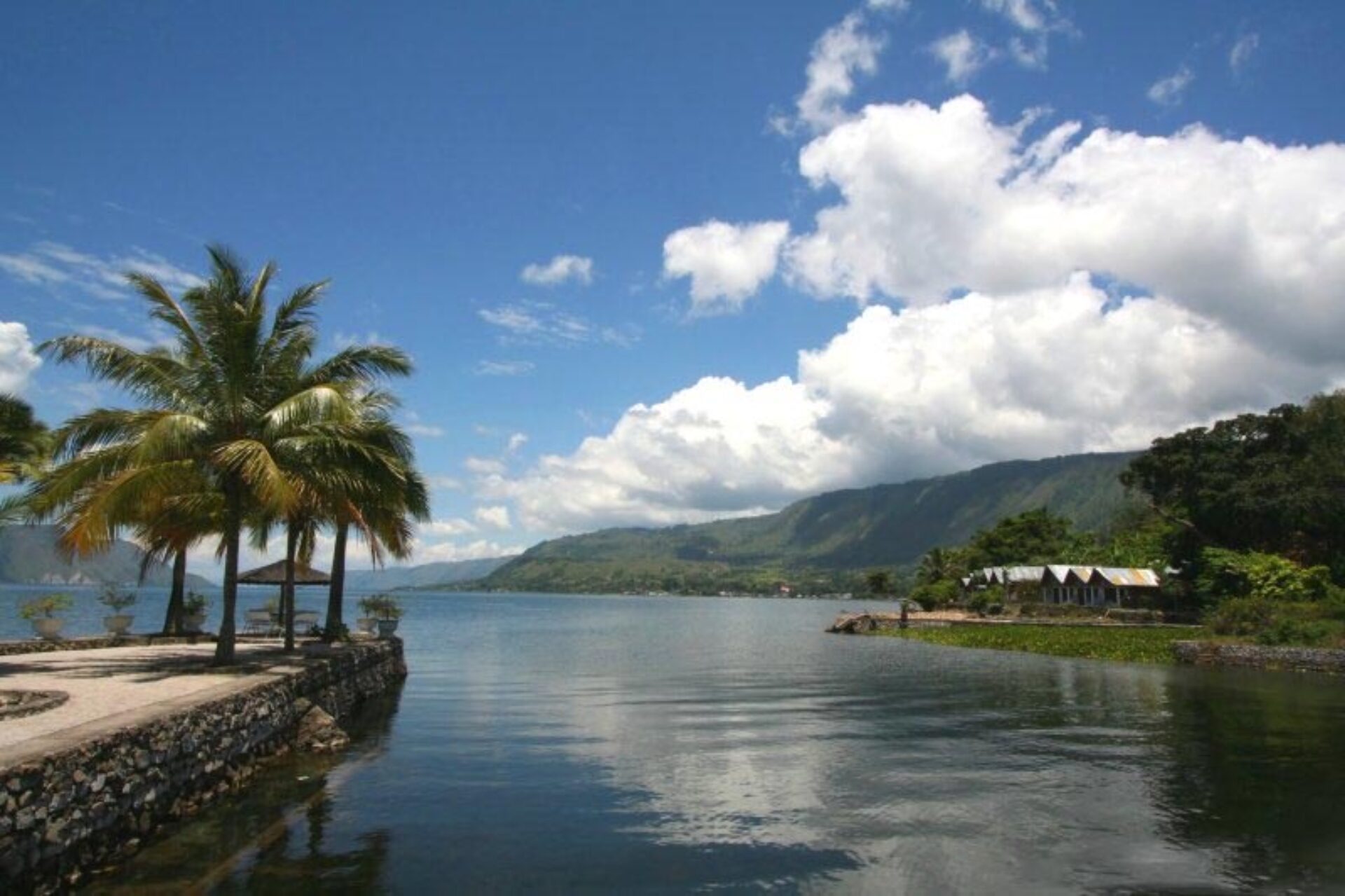 Hotel Sumatra Samosir Toba meer Silintong HotelHotel Sumatra Samosir Toba meer Silintong Hotel