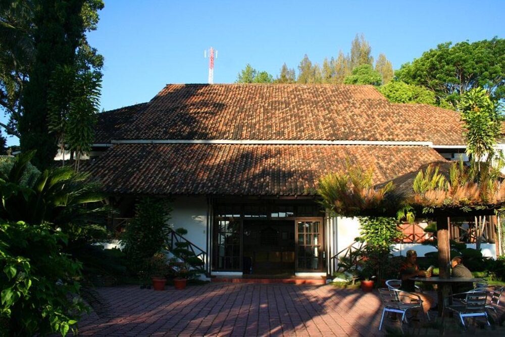 Hotel Sumatra Samosir Toba meer Silintong Hotel