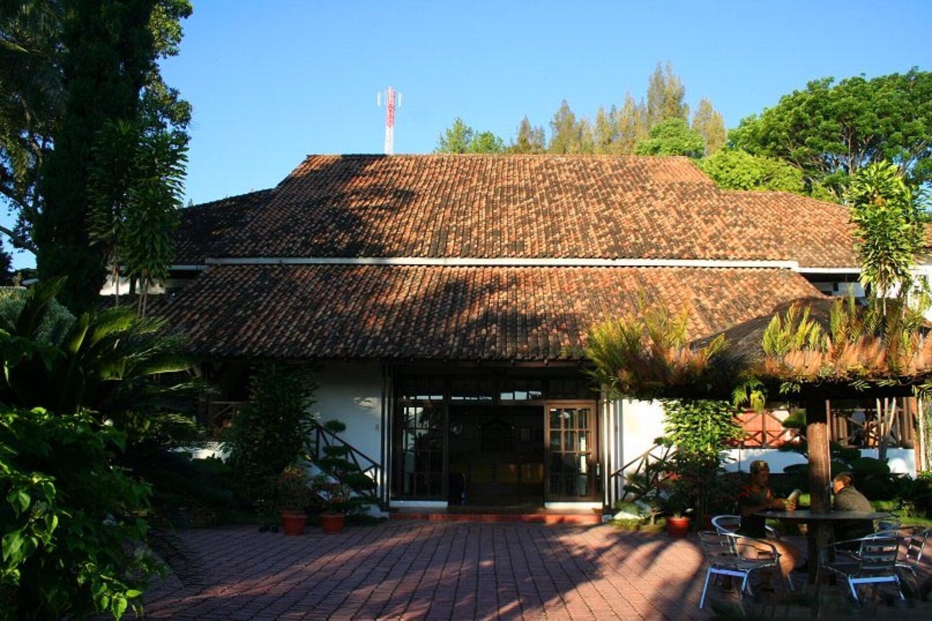 Hotel Sumatra Samosir Toba meer Silintong Hotel