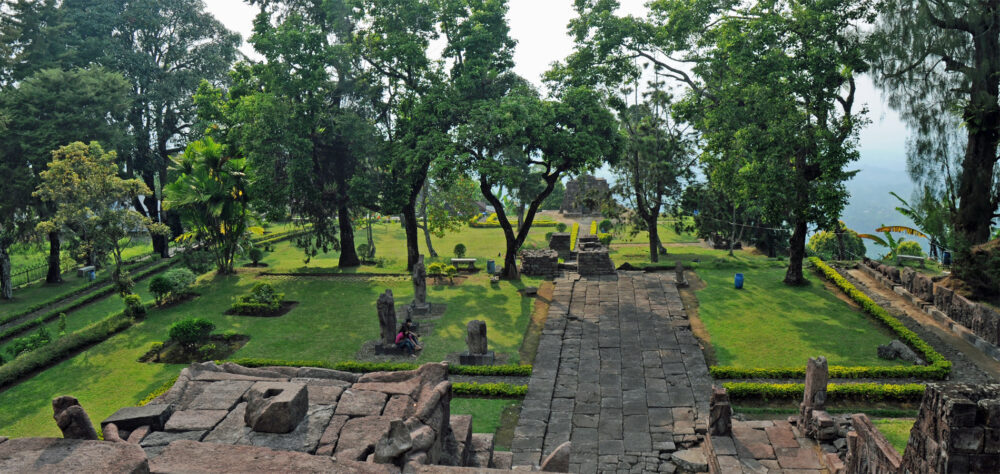 Home 1900x900 Indonesie Istock Java Oost Bromo sunrise zonsopkomst ondergang sunset mooi rood