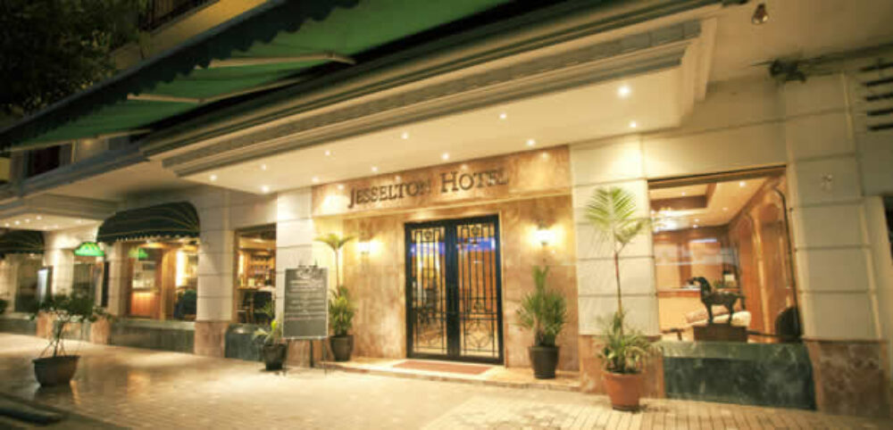 Hotel Maleisie Borneo Rondreis Vakantie Kota Kinabalu KK Jesselton Hotel