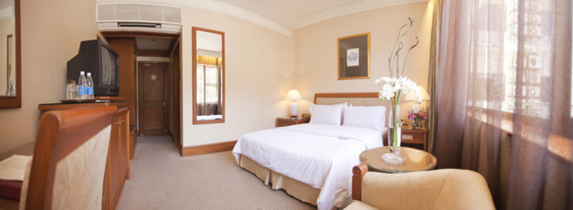 Hotel Maleisie Borneo Rondreis Vakantie Kota Kinabalu KK Jesselton Hotel