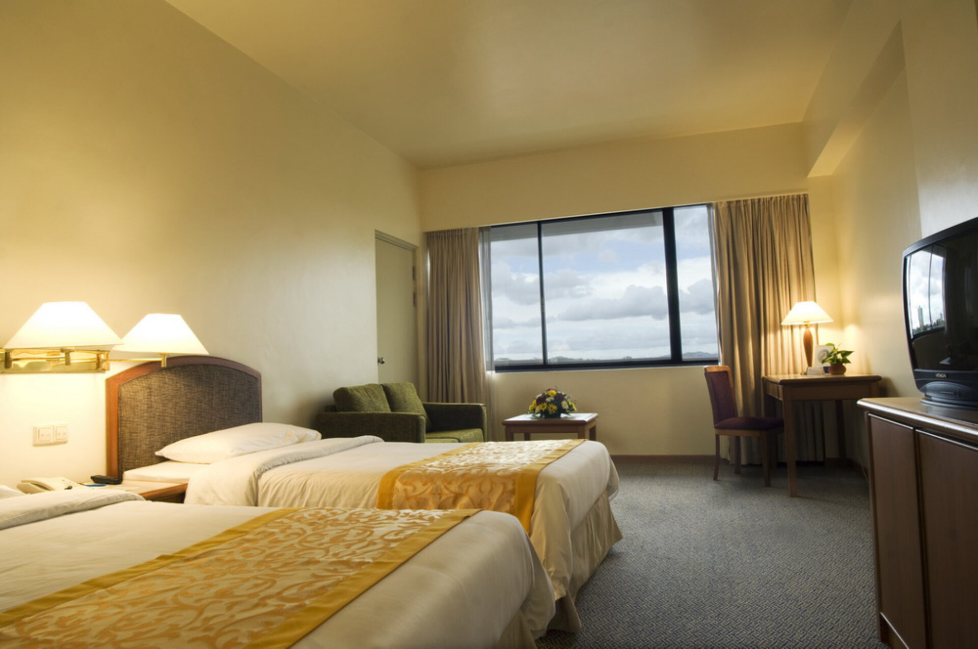 Hotel Maleisie Borneo Rondreis Vakantie Kuching Sarawak Harbour View Hotel