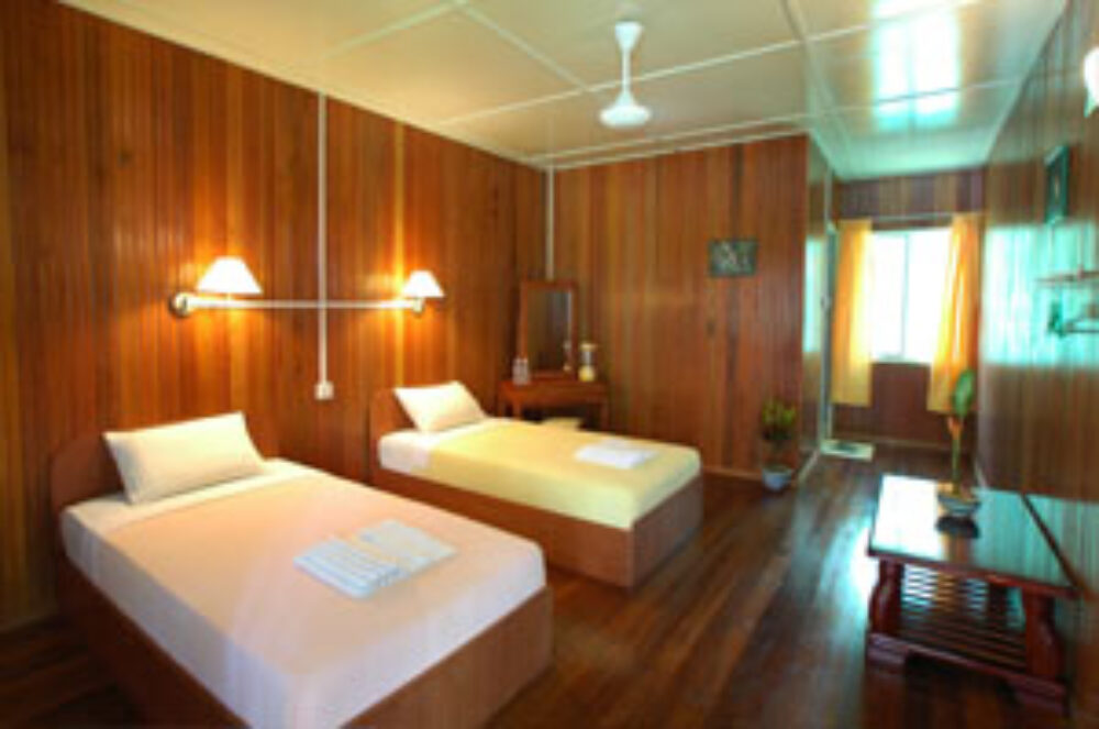 Hotel Maleisie Borneo Rondreis Vakantie Sandakan Abai Jungle Restaurant en Lodge