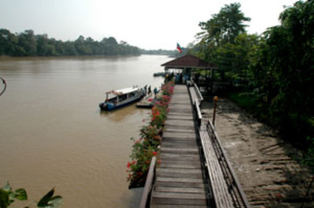 Hotel Maleisie Borneo Sabah Rondreis Vakantie Sandakan Kinabatangan Riverside lodge