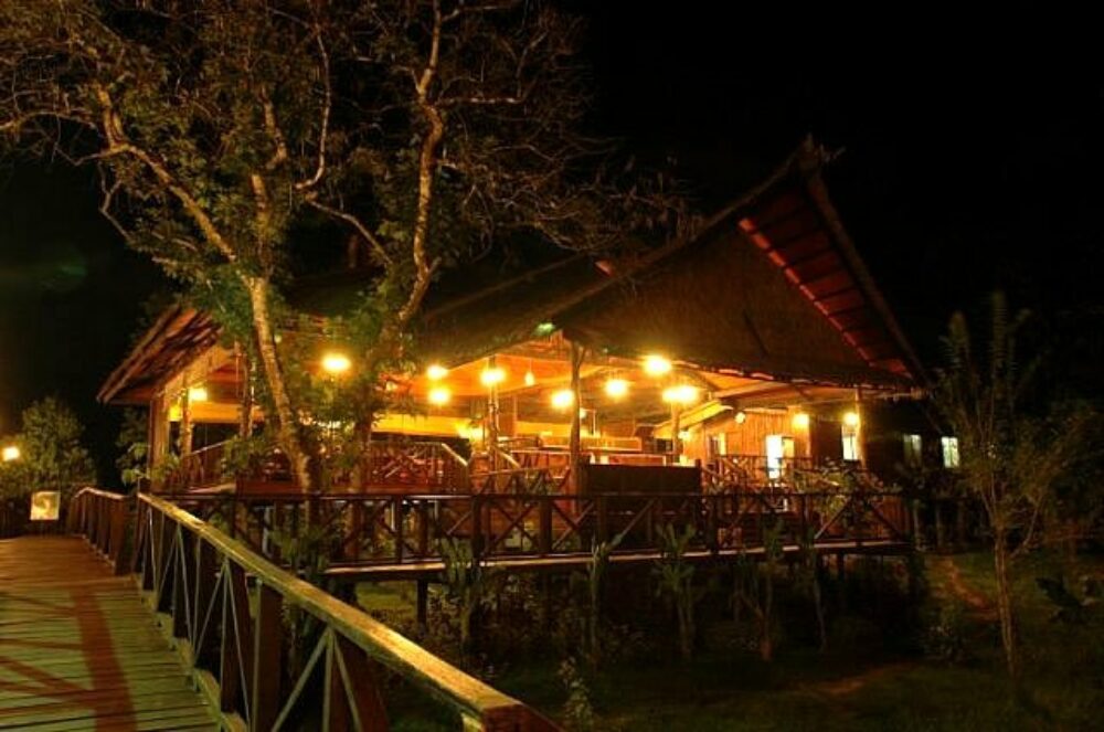 Hotel Maleisie Oost Rondreis Vakantie Borneo Sandakan Bilit Rainforest Lodge