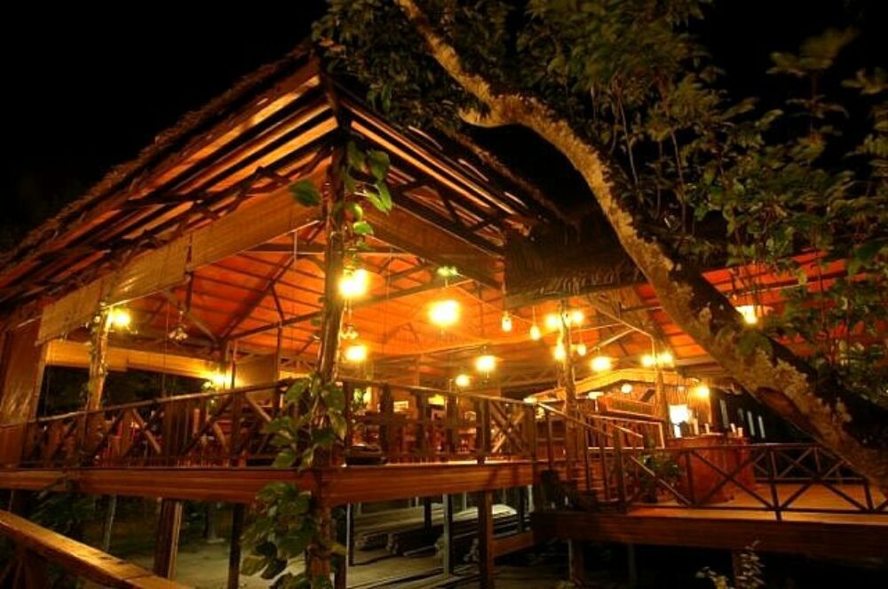 Hotel Maleisie Oost Rondreis Vakantie Borneo Sandakan Bilit Rainforest Lodge