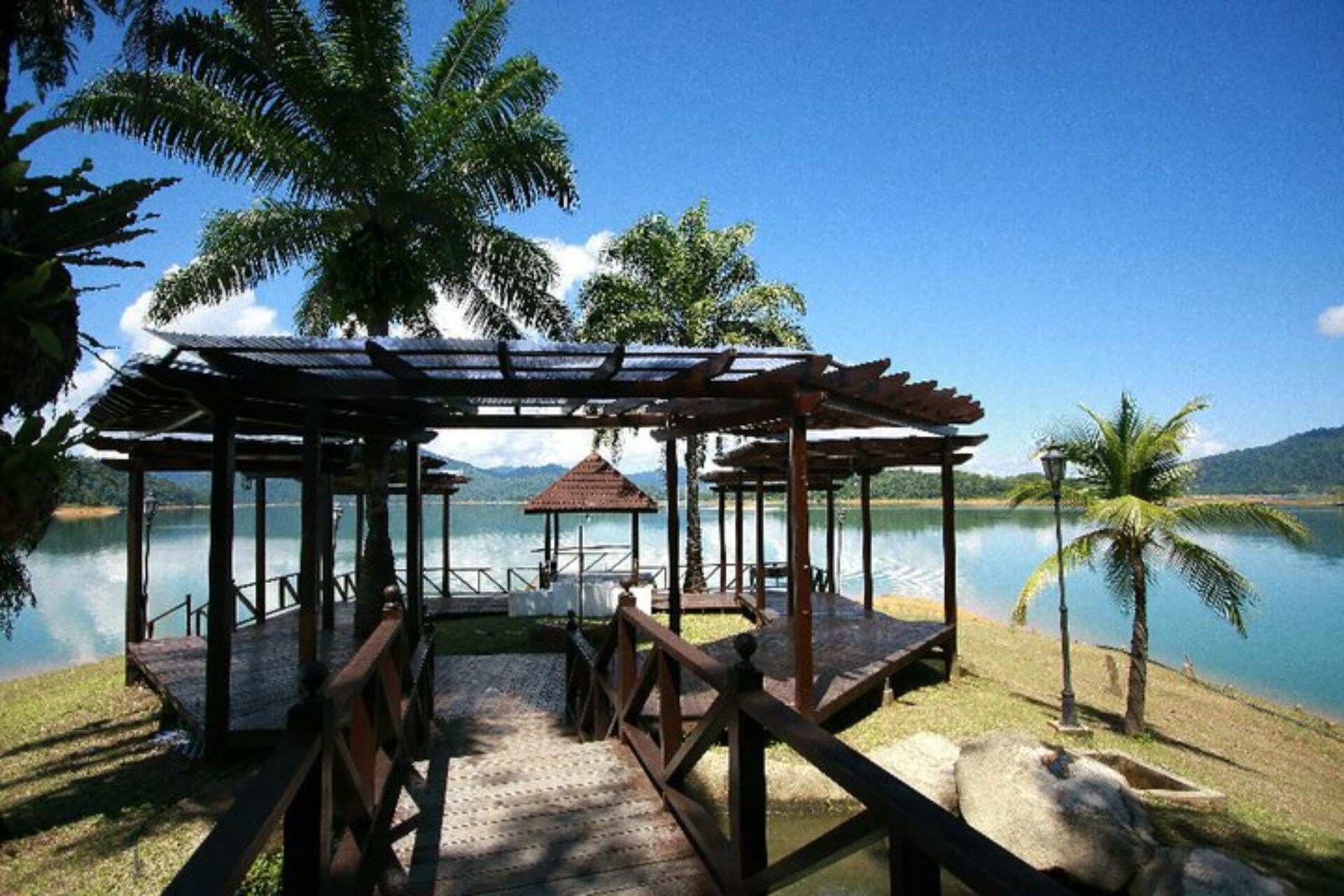 Hotel Maleisie Rondreis Vakantie Lake Kenyir Resort