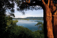 Hotel Maleisie Vakantie Rondreis Regenwoud Batang Ai Longhouse Resort Managed by Hilton uitzicht paralax Sarawak en Sabah