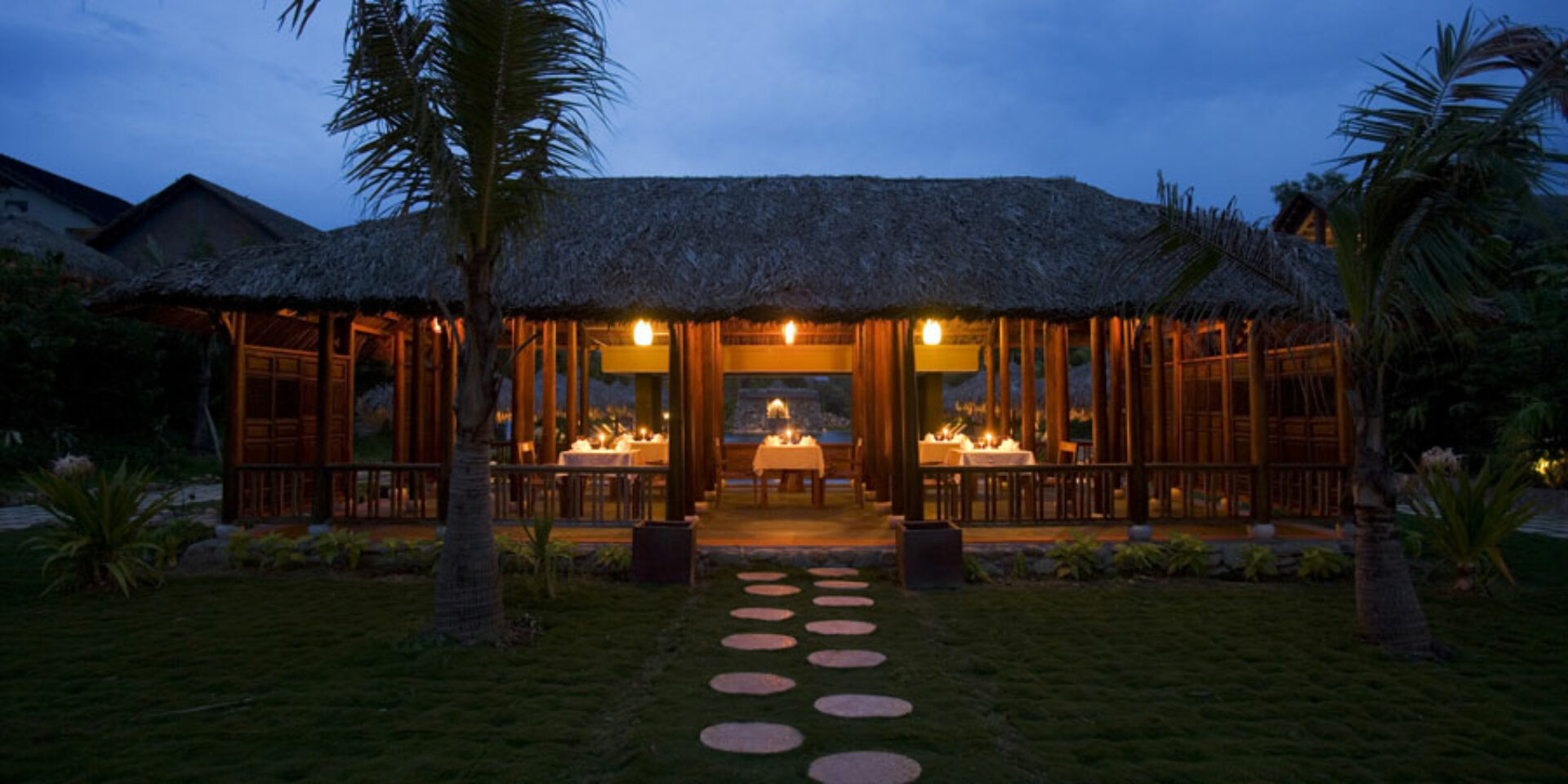 Hotel Vietnam Hue Rondreis Vakantie Pilgrimage Village Boutique Resort