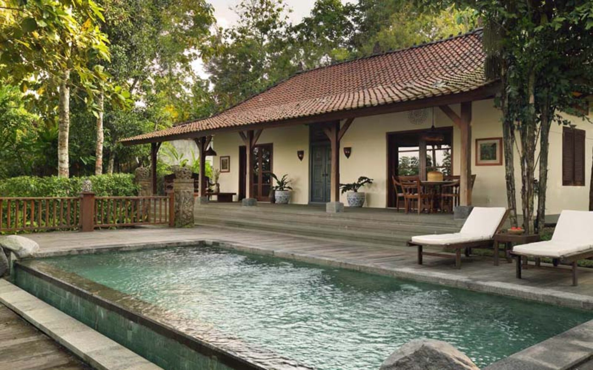 Hotel Java Borobudur Yogyakarta Plataran Borobudur Resort uitzicht