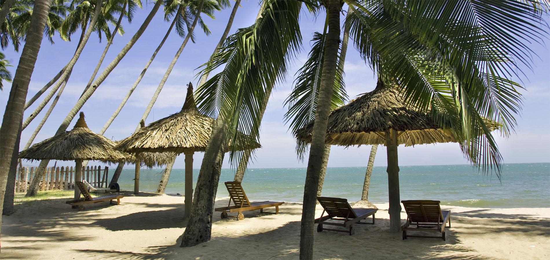 Home 1900x900 Istock Vietnam Zuid Mui Ne Muine beach strand mooi