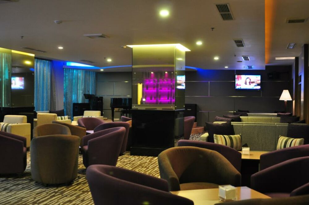 Hotel Original Asia Rondreis Sumatra Vakantie Medan Emerald Garden Hotel