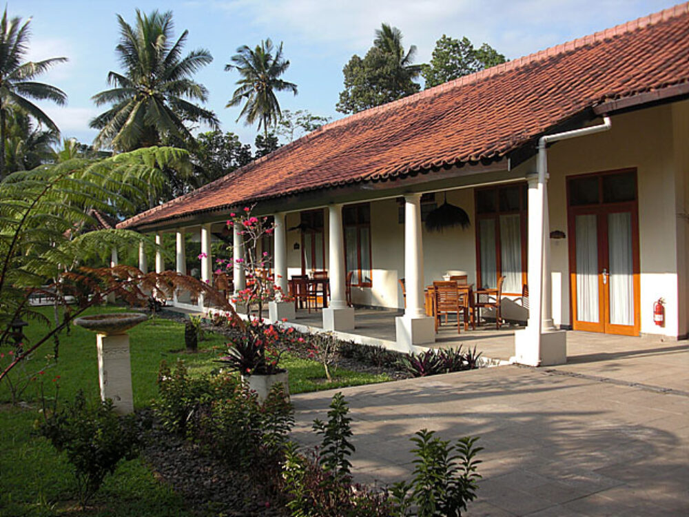 Hotel Villa Bugis Resort Kalibaru Original Asia Vakantie Java Indonesie Rondreis kamer