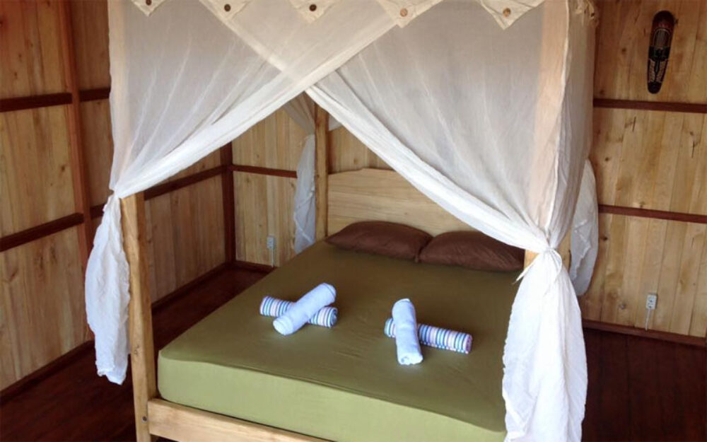 Hotel Bara Coco Bungalows Original Asia Bira Rondreis Sulawesi Vakantie Indonesie bungalow