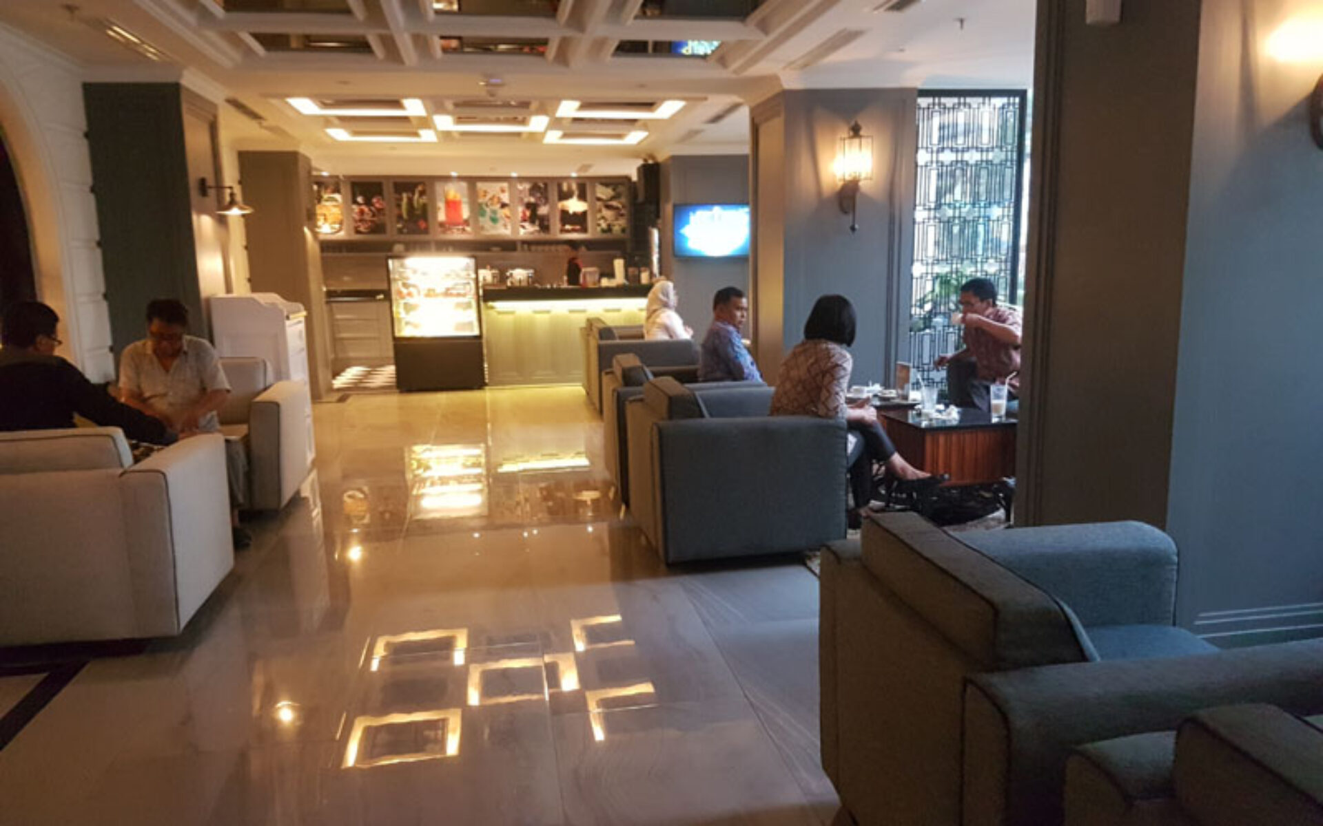Le Polonia Hotel Medan Orginal Asia Rondreis Sumatra Vakantie Indonesie