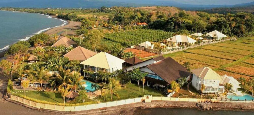 Hotel Bali Lovina Puri Bagus Lovina Resort paralax