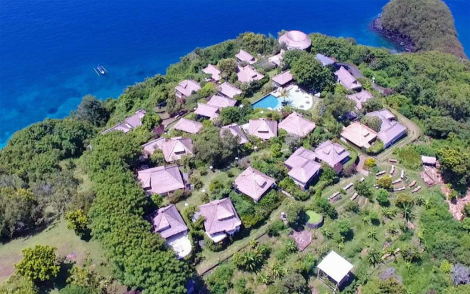 Bloo Lagoon Eco Village Resort Hotel Blue Lagoon Padangbai Rondreis Bali vakantie Original asia lagune