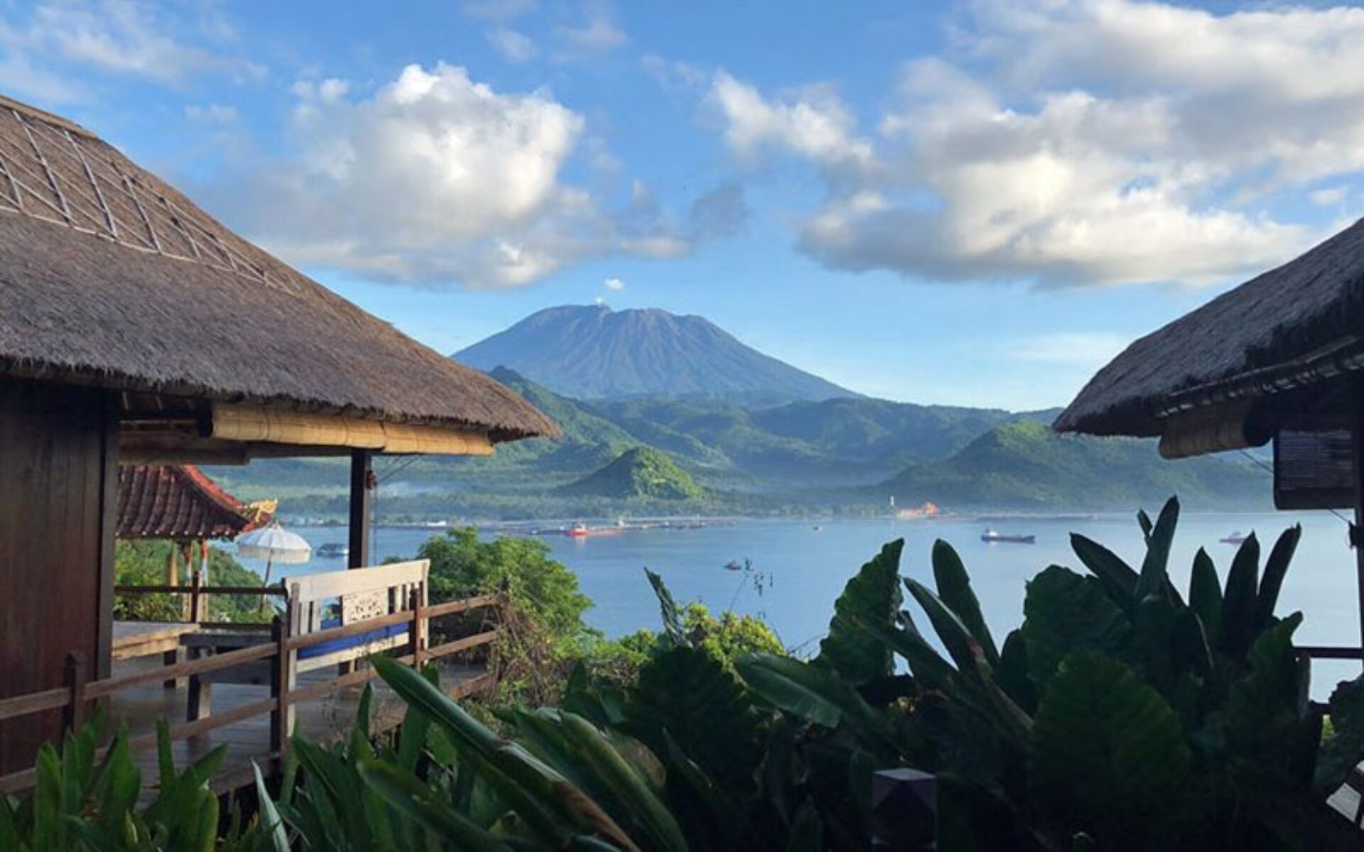 Bloo Lagoon Eco Village Resort Hotel Blue Lagoon Padangbai Rondreis Bali vakantie Original asia lagune