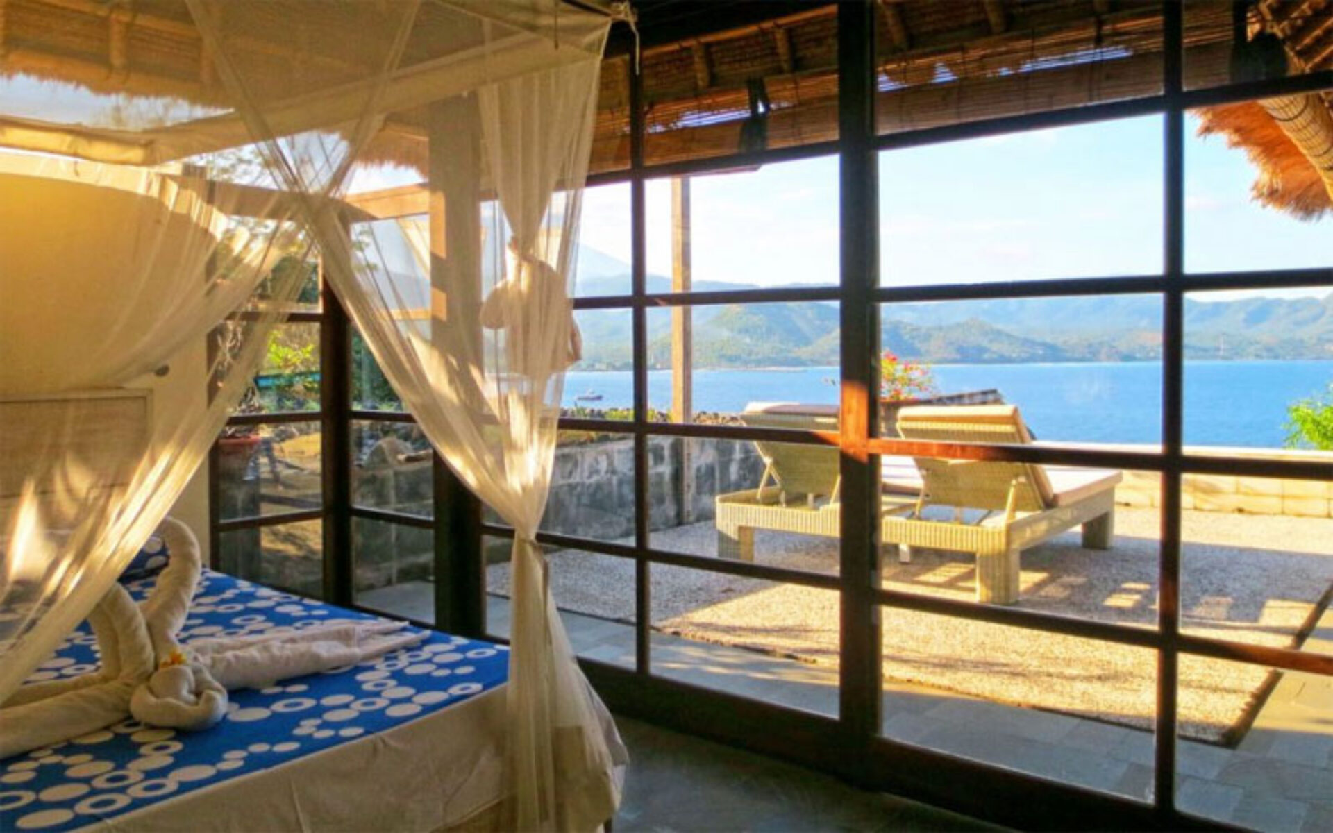 Bloo Lagoon Eco Village Resort Hotel Blue Lagoon Padangbai Rondreis Bali vakantie Original asia lagune