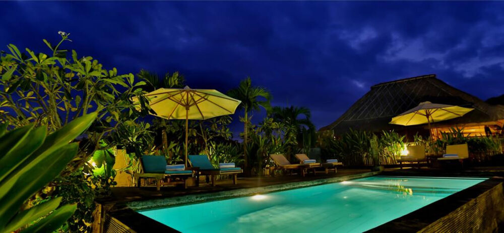 Sunset Coin Lembongan Cottages Hotel Nusa Lembongan Rondreis Bali Vakantie Original Asia zwembad