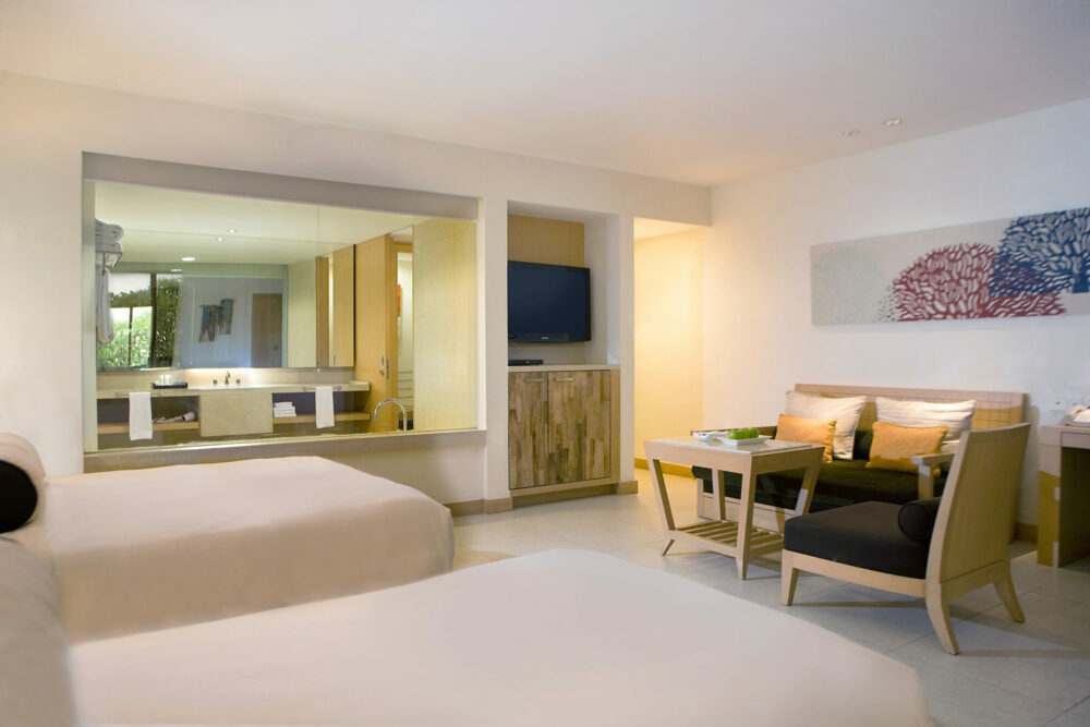 Holiday Inn Baruna Beach Bali Resort Hotel Original Asia Indonesië Rondreis Bali Vakantie bar