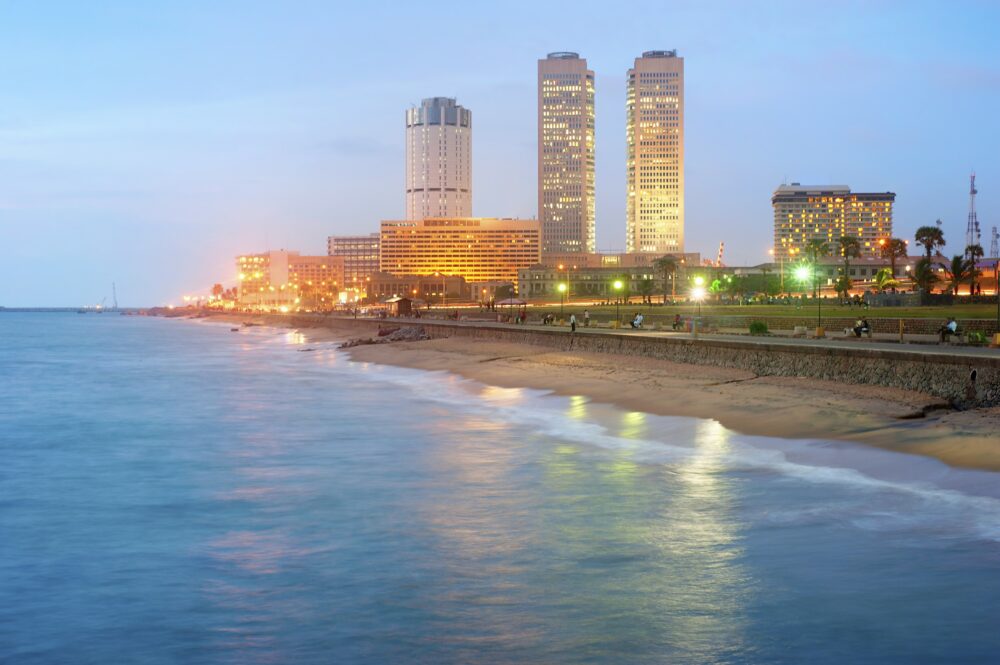 Home Istock Sri Lanka Colombo avond skyline mooi