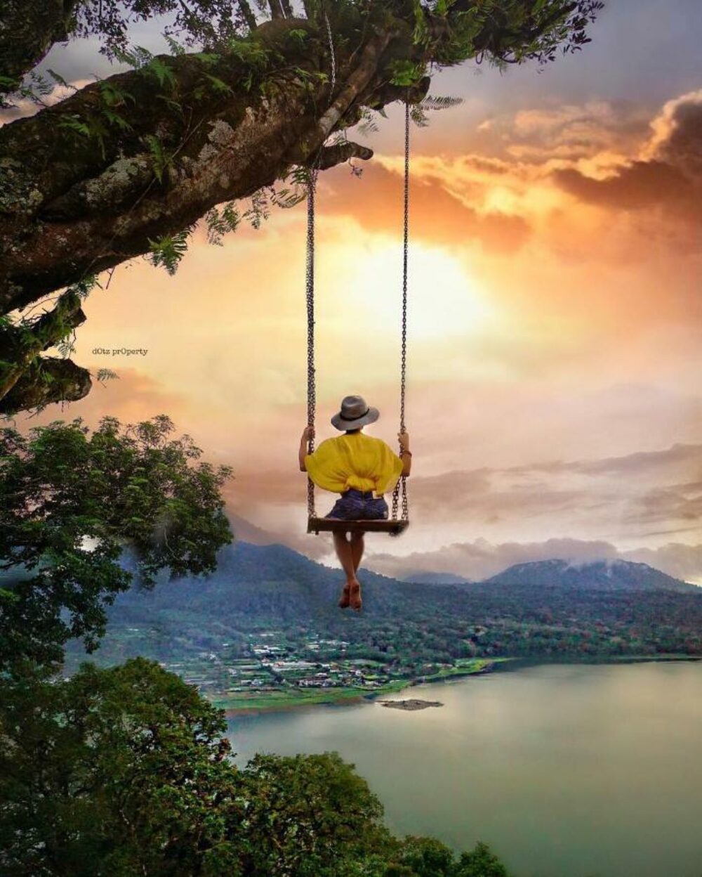 Munduk Moding Plantation Hotel Resort Original Asia Rondreis Bali Vakantie Indonesie waterval