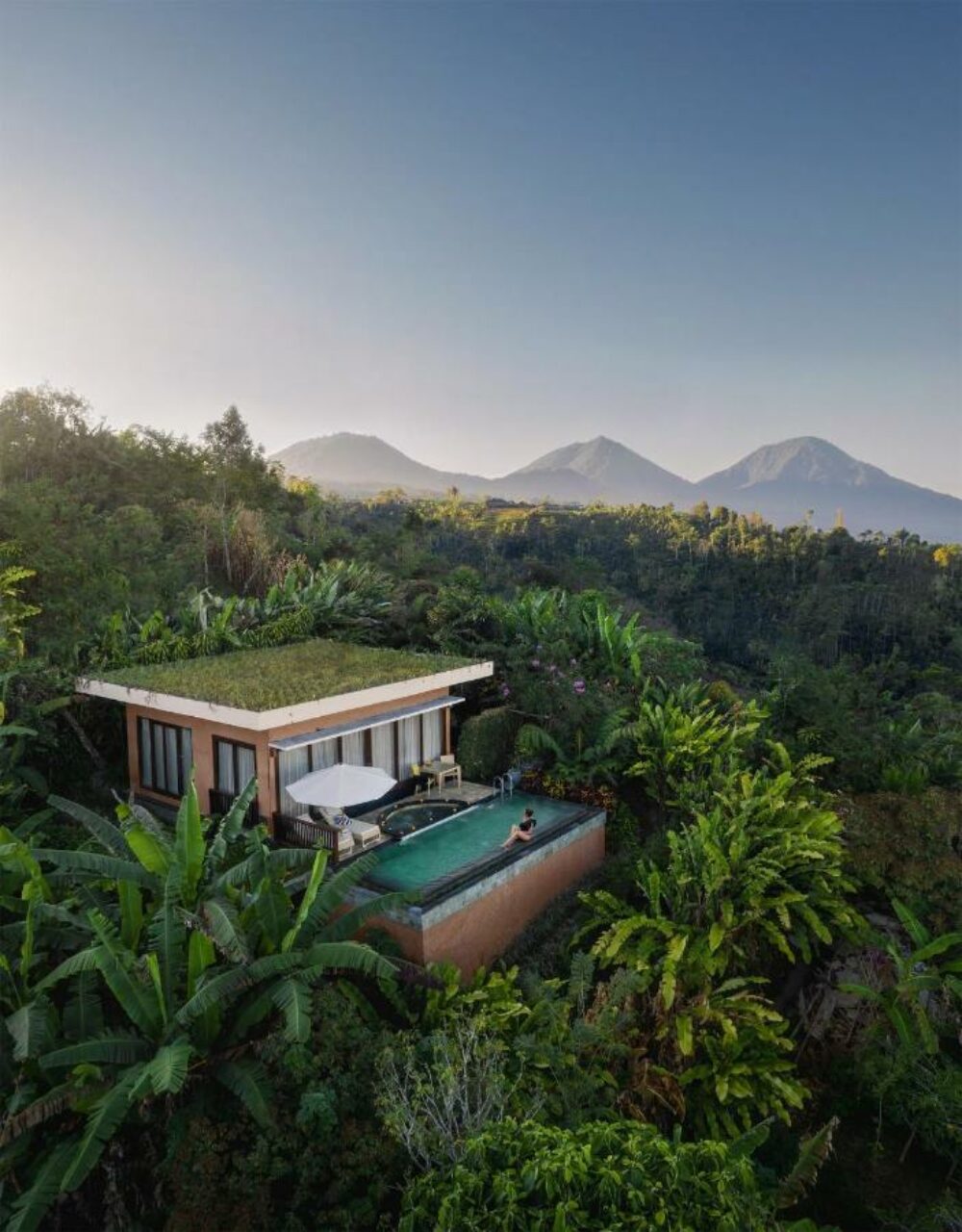 Munduk Moding Plantation Hotel Resort Original Asia Rondreis Bali Vakantie Indonesie waterval