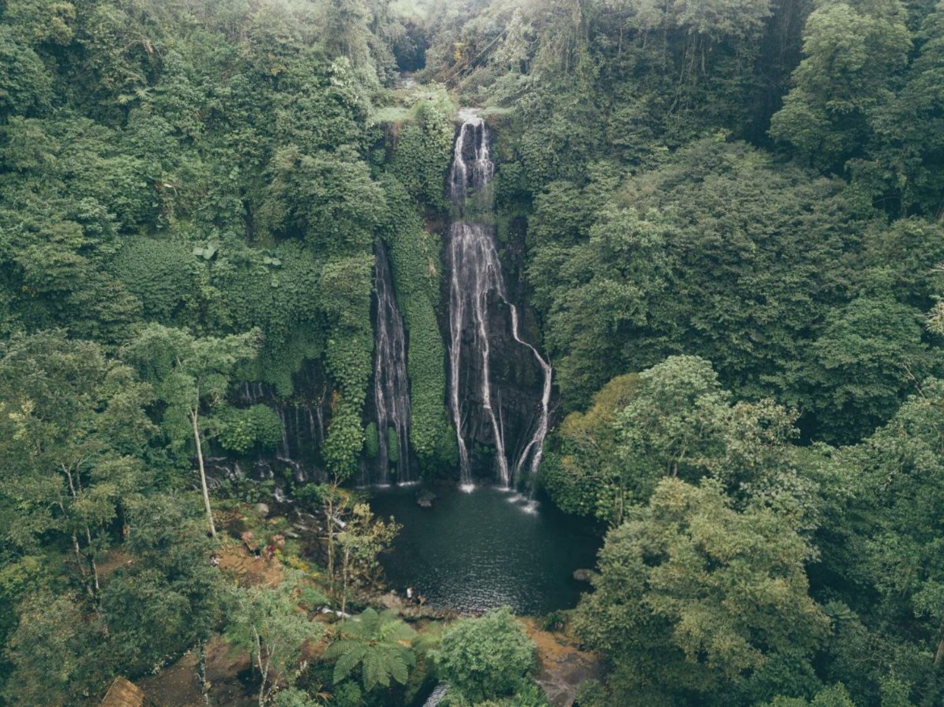 Munduk Moding Plantation Hotel Resort Original Asia Rondreis Bali Vakantie Indonesie waterval