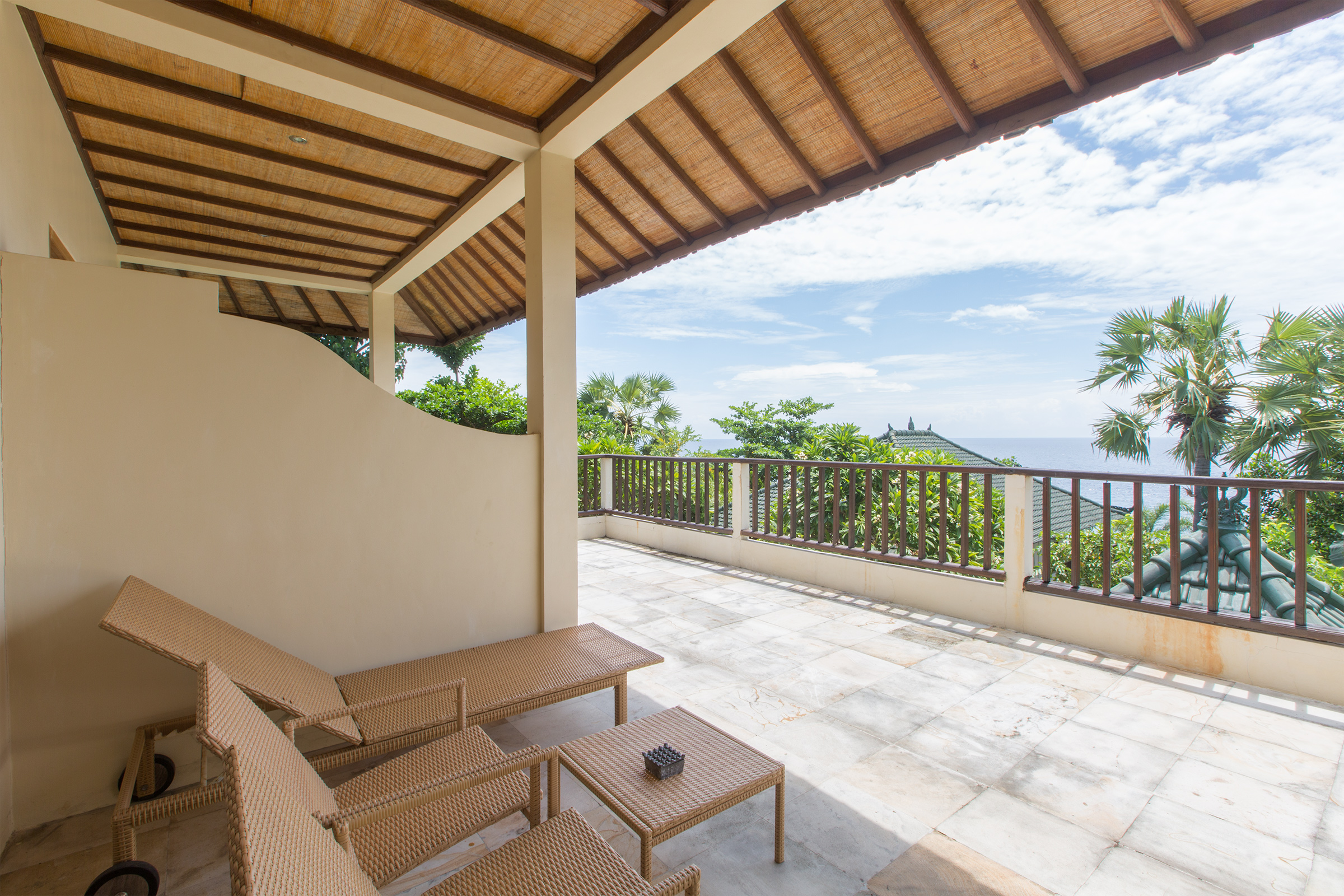 Puri Wirata Resort Amed Vakantie Rondreis Bali Original Asia zwembad