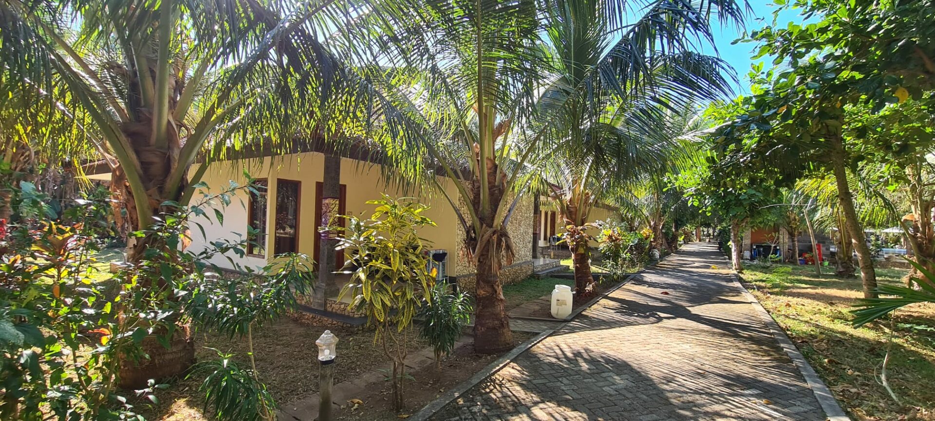 Ring Sameton Resort Hotel Nusa Penida Original Asia Rondreis Bali Vakantie Indonesie beach