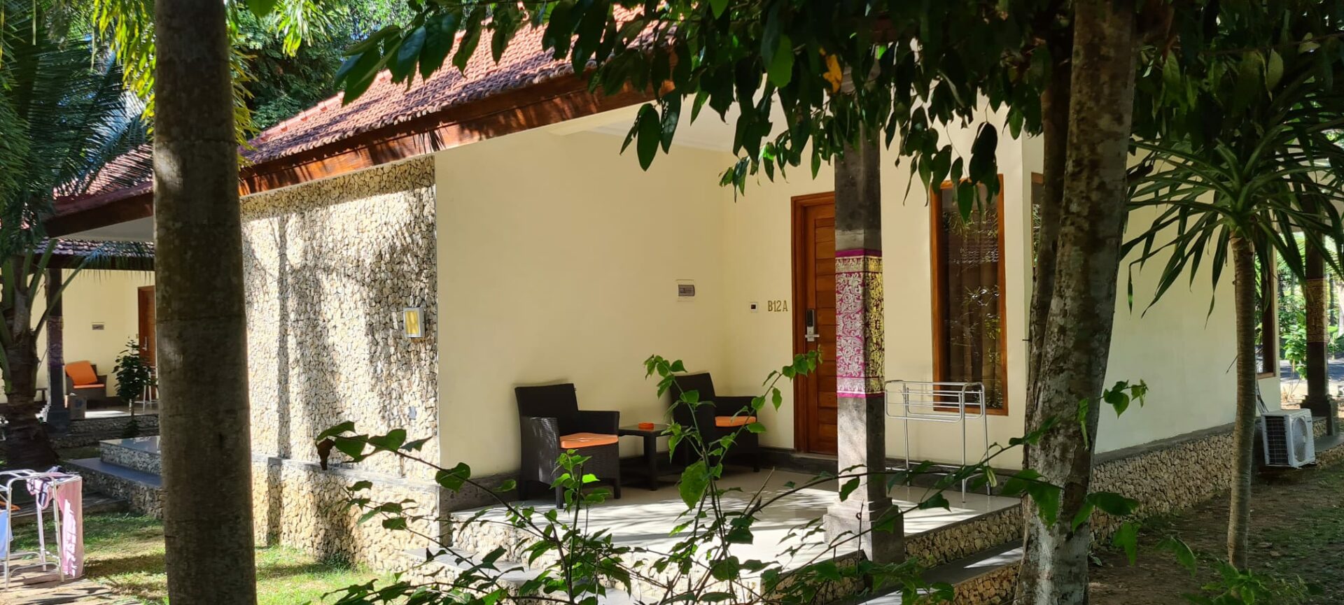 Ring Sameton Resort Hotel Nusa Penida Original Asia Rondreis Bali Vakantie Indonesie beach