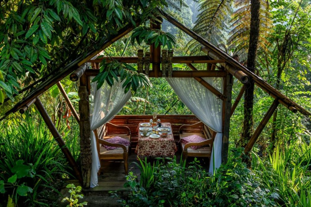 Sang Giri Tented Mountain Resort Original Asia Indonesie Rondreis Bali Vakantie aerial