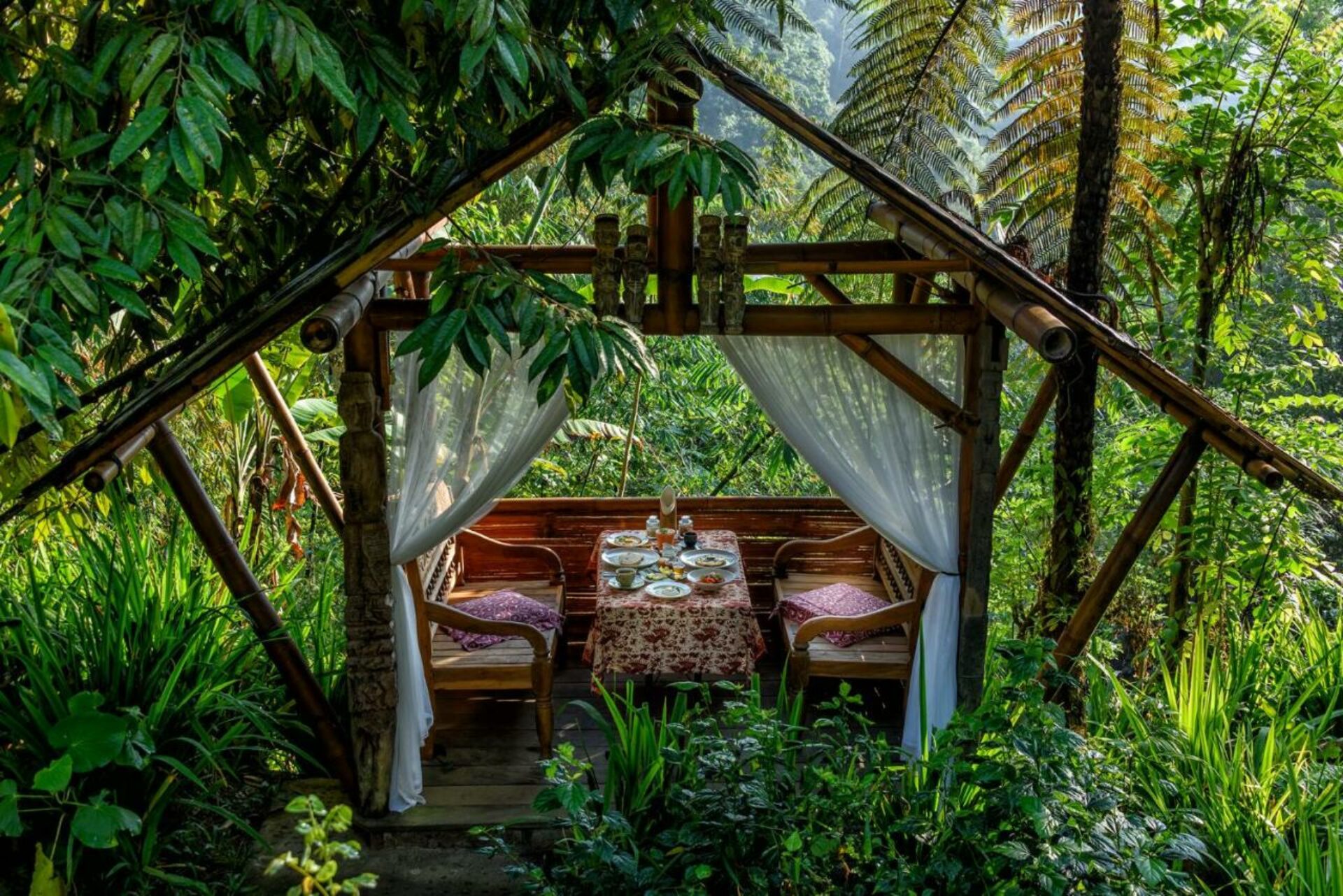 Sang Giri Tented Mountain Resort Original Asia Indonesie Rondreis Bali Vakantie aerial