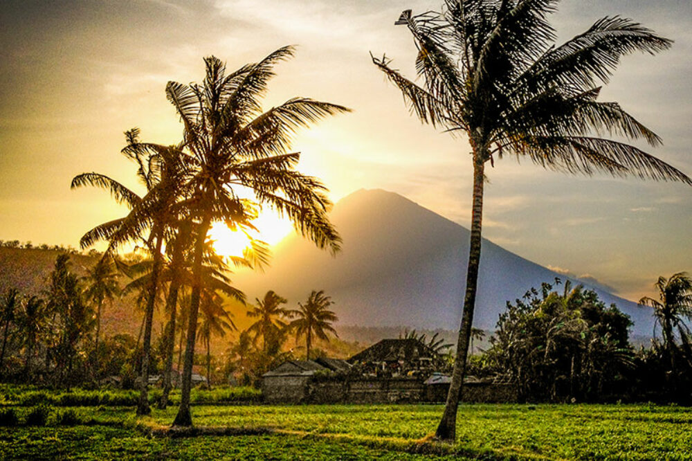 Santai Bali Hotel Original Asia Amed Vakantie Bali Rondreis zwembadavond