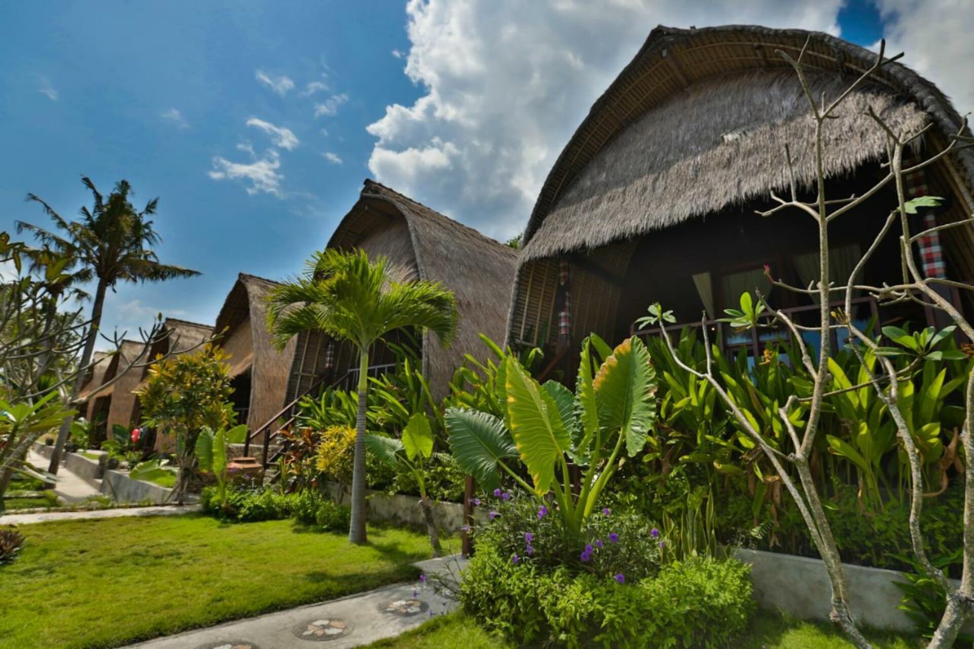 Sunset Coin Lembongan Resort Hotel Nusa Lembongan Original Asia Rondreis Bali vakantie Indonesie
