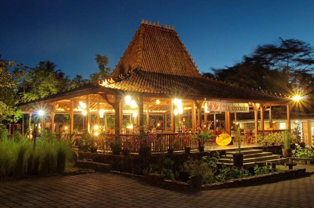 Amata Borobudur Resort Magelang Rondreis Indonesia Vakantie Original Asia