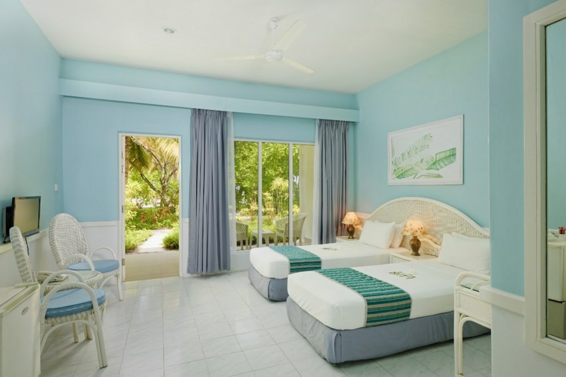 Equator Village Malediven original asia rondreis sri lanka malediven vakantie room1