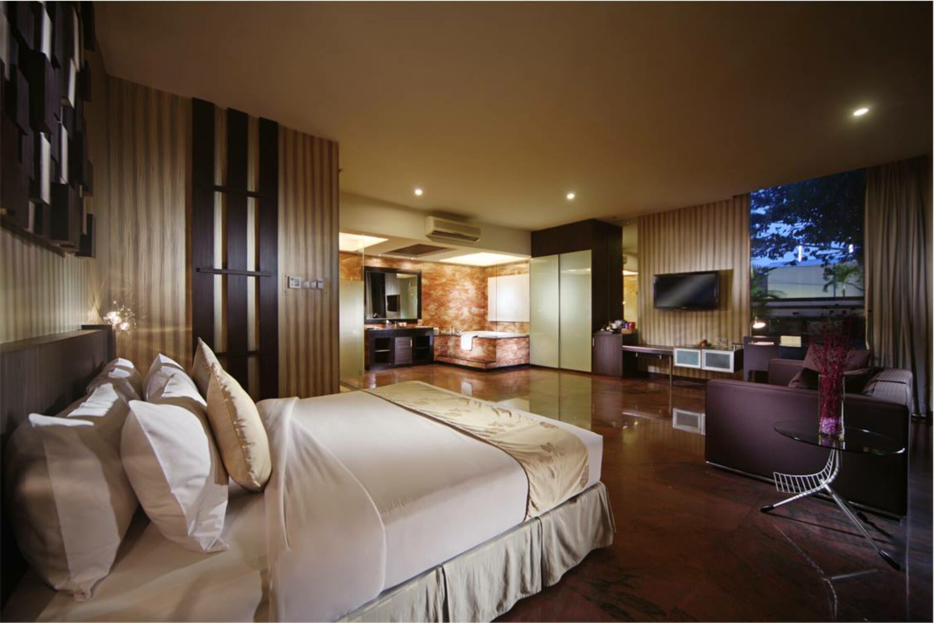 FM7 Resort Hotel Jakarta Rondreis Indonesia Vakantie Original Asia